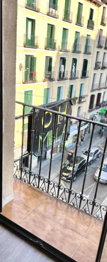 Casa De Huespedes Mi Lla Ξενοδοχείο Μαδρίτη Εξωτερικό φωτογραφία