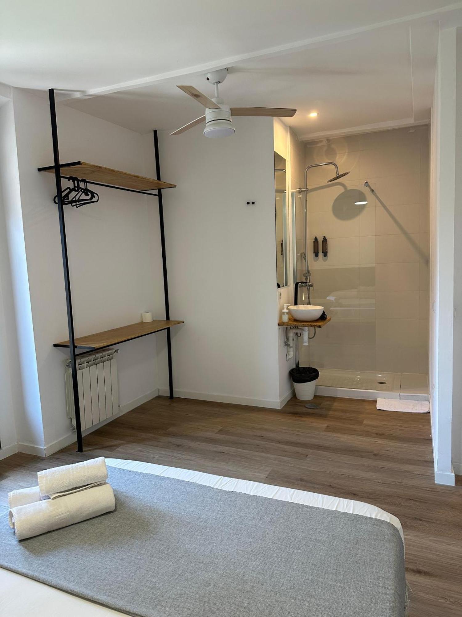 Casa De Huespedes Mi Lla Ξενοδοχείο Μαδρίτη Εξωτερικό φωτογραφία