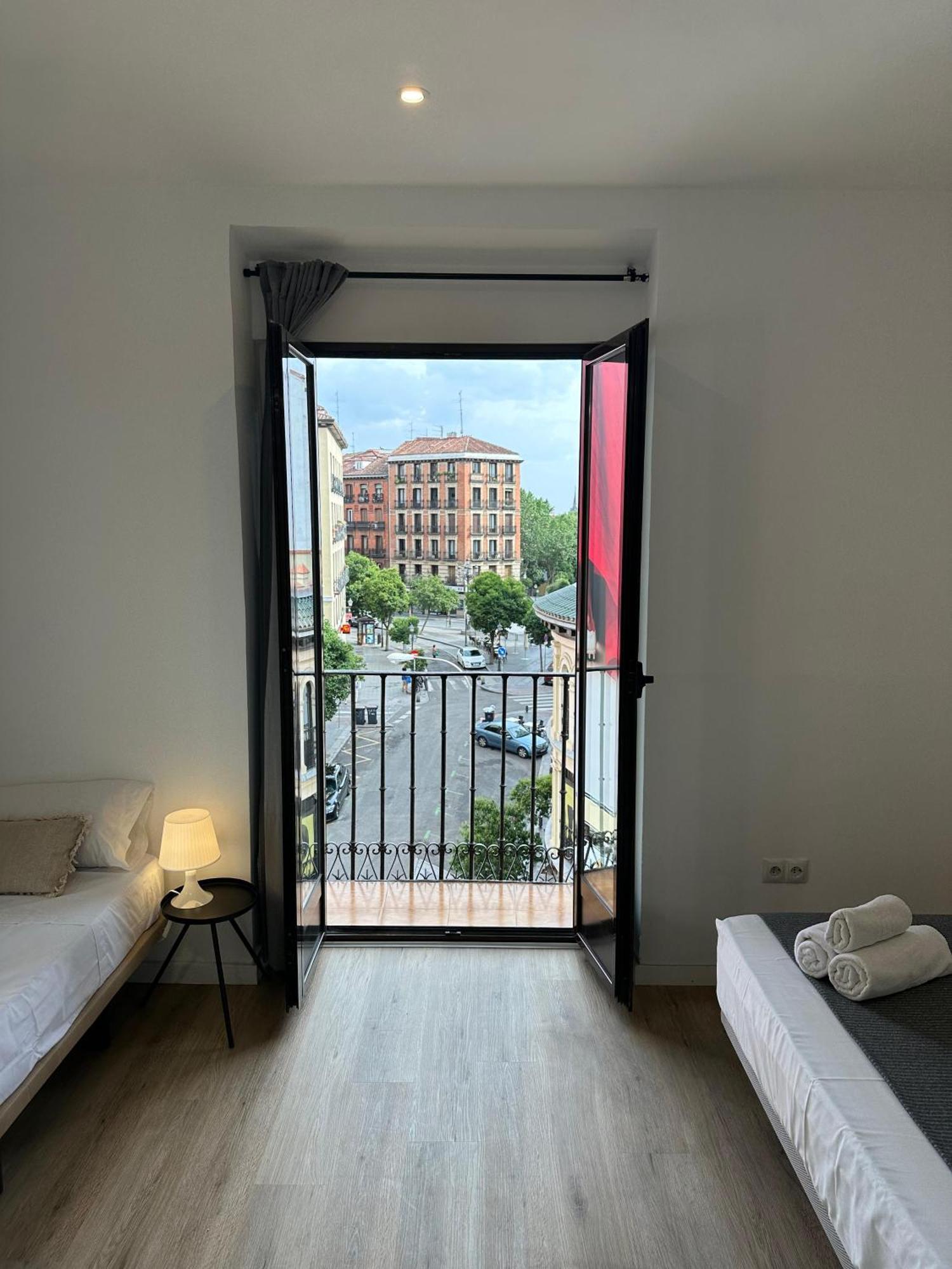 Casa De Huespedes Mi Lla Ξενοδοχείο Μαδρίτη Εξωτερικό φωτογραφία
