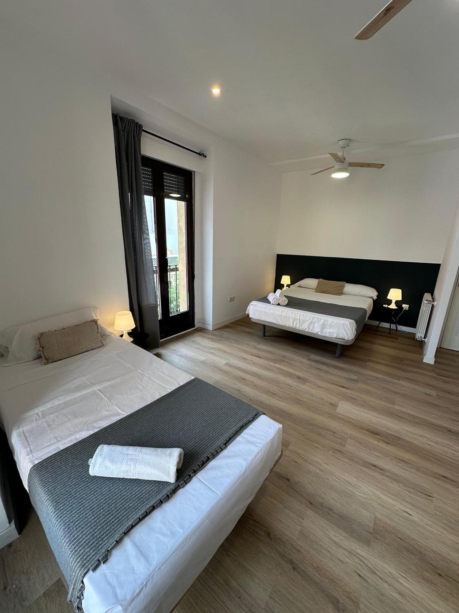 Casa De Huespedes Mi Lla Ξενοδοχείο Μαδρίτη Εξωτερικό φωτογραφία